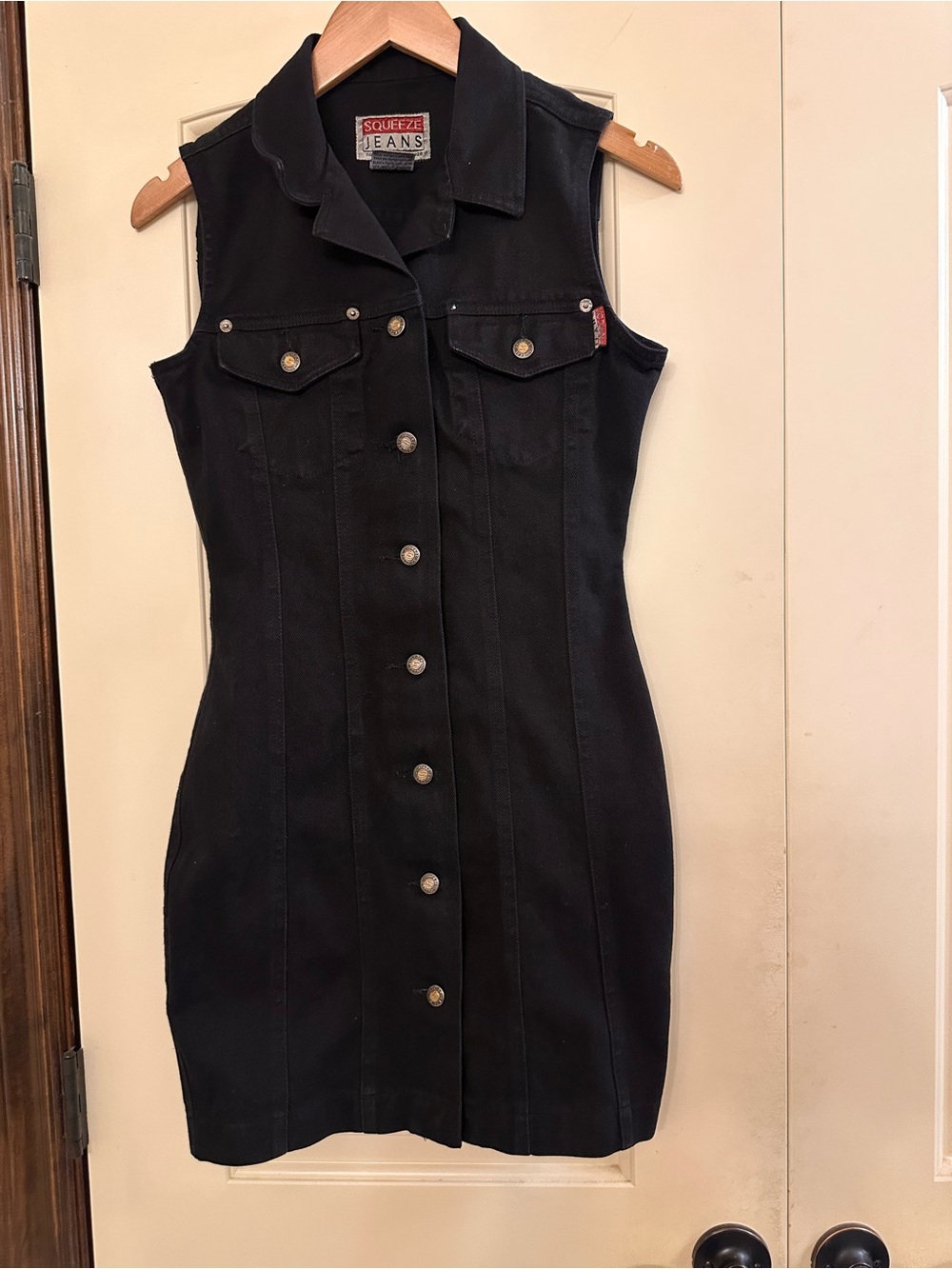 1990s Squeeze Black Sleeveless Button-Front Mini Dress